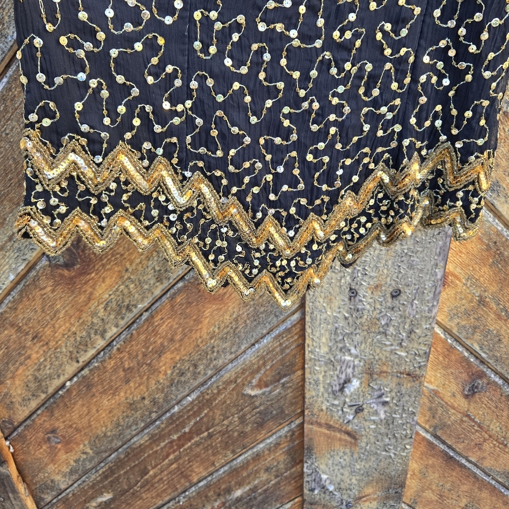 Mark & John by Gopal Vintage Beaded Top - Picture 3 of 7